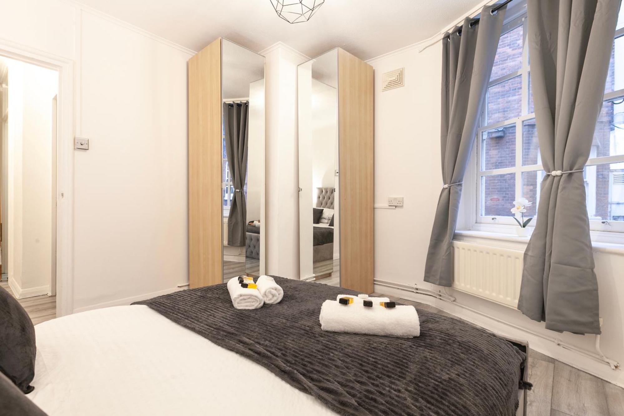 Beautiful One Bedroom Flat In Scott Ellis Gardens Londres Exterior foto